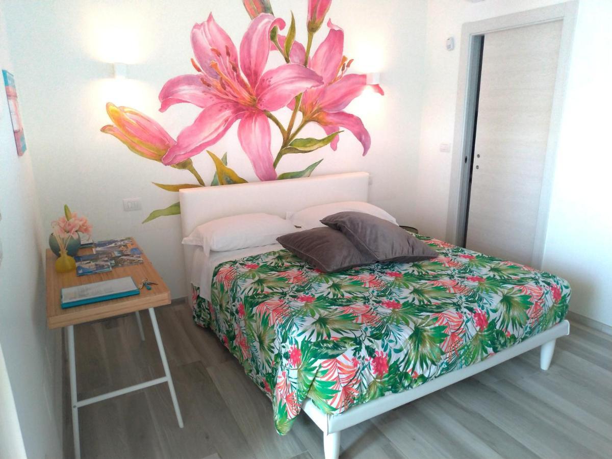 My Monopoli - Casa Dei Fiori "Magnolia" Cala Paradiso Luaran gambar